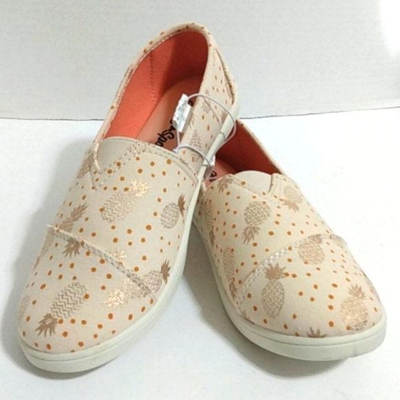 US SPORT CASUAL SNEAKERS NWOT SIZE 8 - Picture 8 of 11